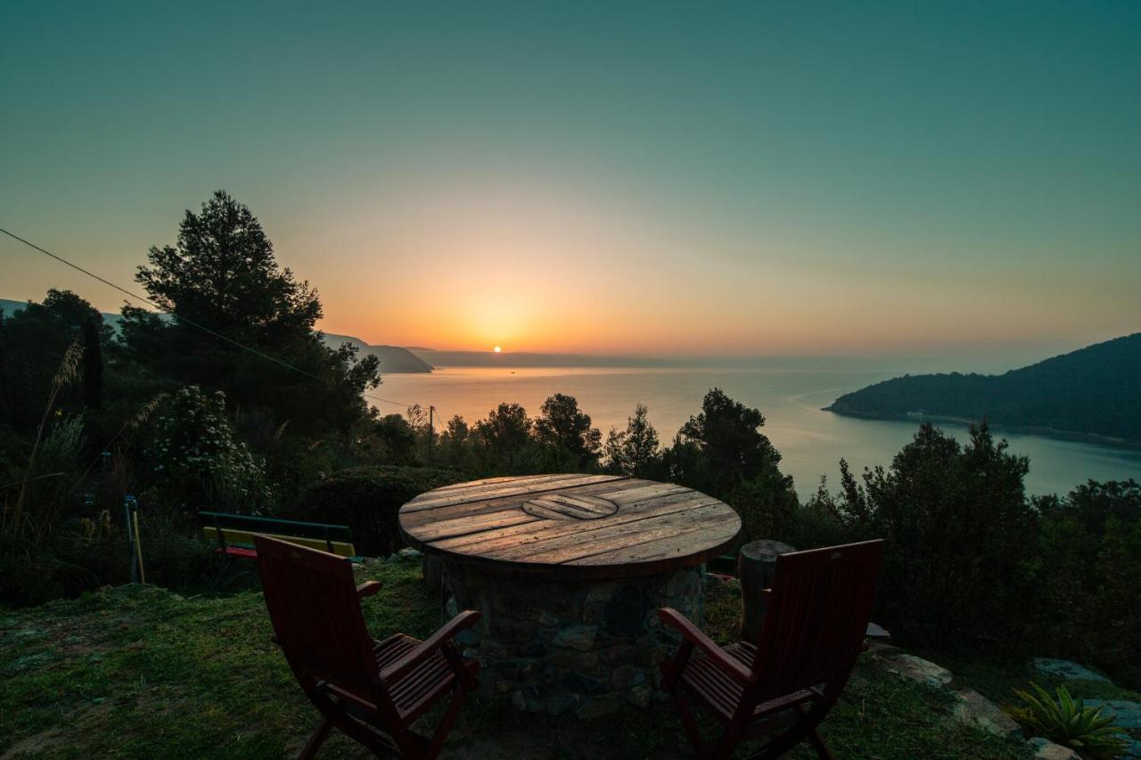 Bed and Breakfast La Collina sul Mare Marina di Campo Esterno foto
