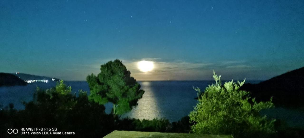 Bed and Breakfast La Collina sul Mare Marina di Campo Esterno foto