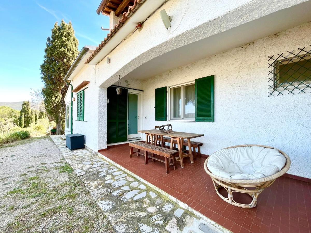 Bed and Breakfast La Collina sul Mare Marina di Campo Esterno foto