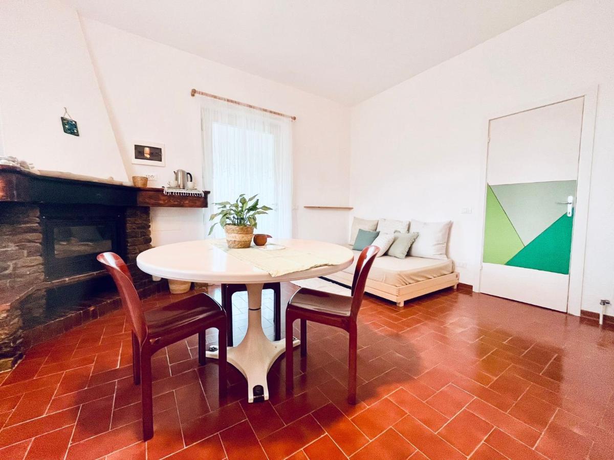 Bed and Breakfast La Collina sul Mare Marina di Campo Esterno foto
