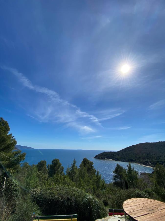 Bed and Breakfast La Collina sul Mare Marina di Campo Esterno foto